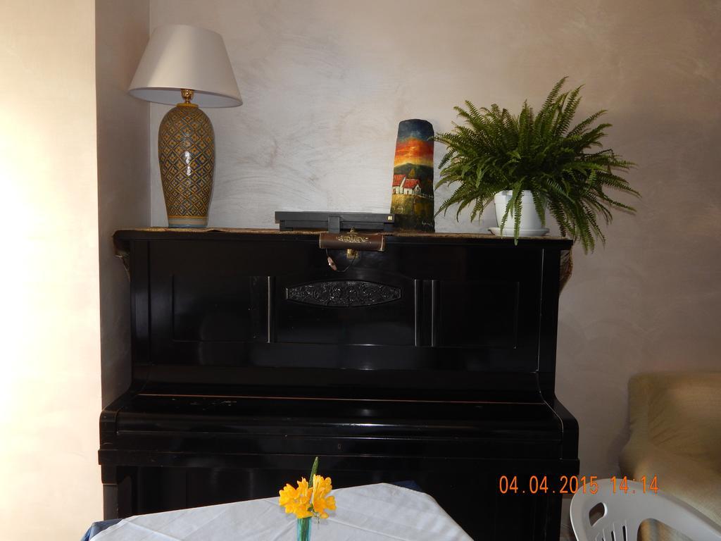 Il Pianista Sul Mare Bed & Breakfast *